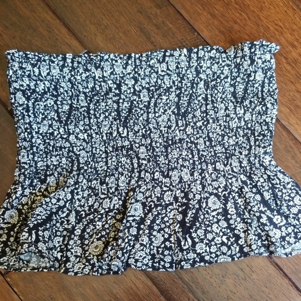 American eagle strapless top